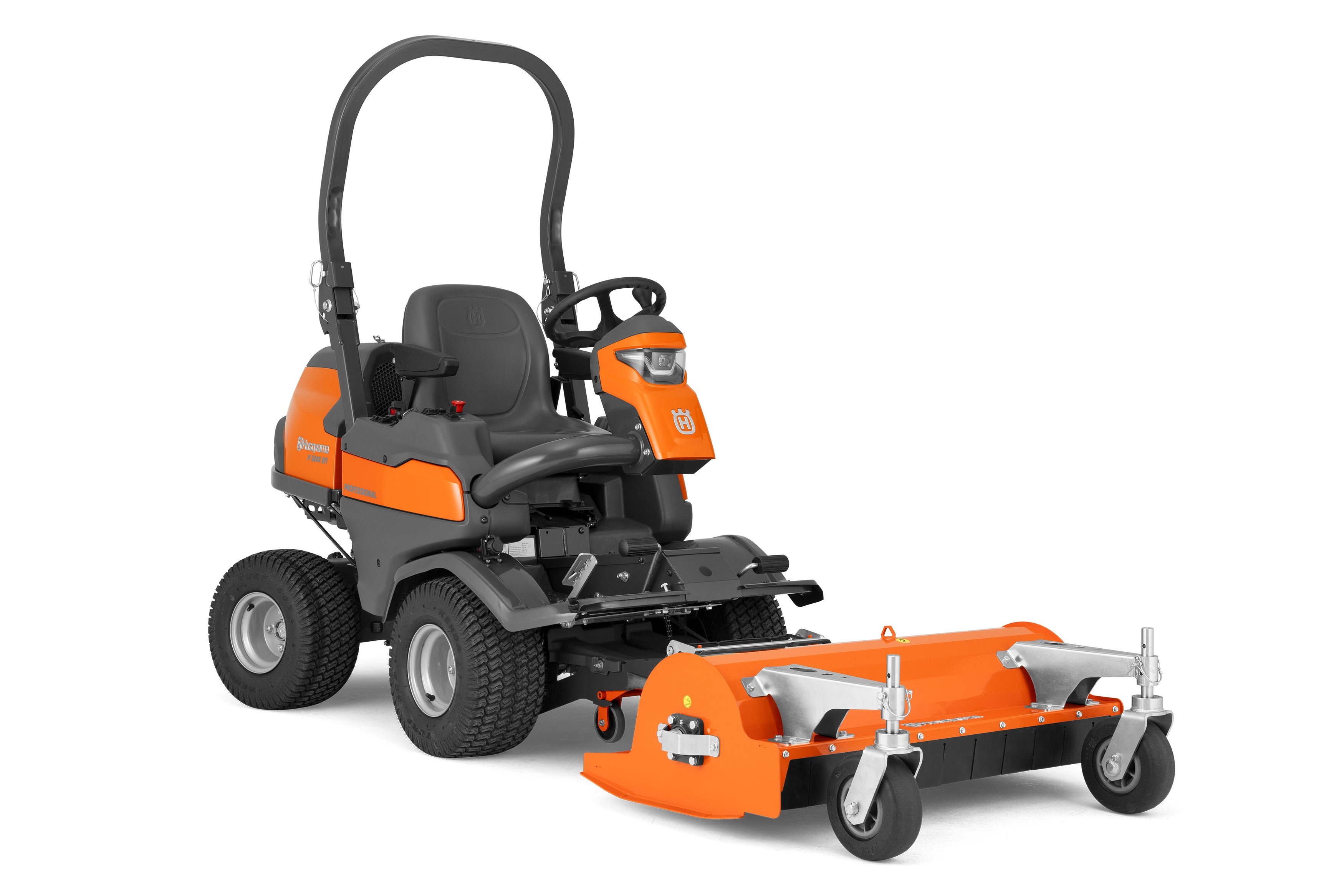 Schlegelmäher mit Hammerschlegeln (P 524)