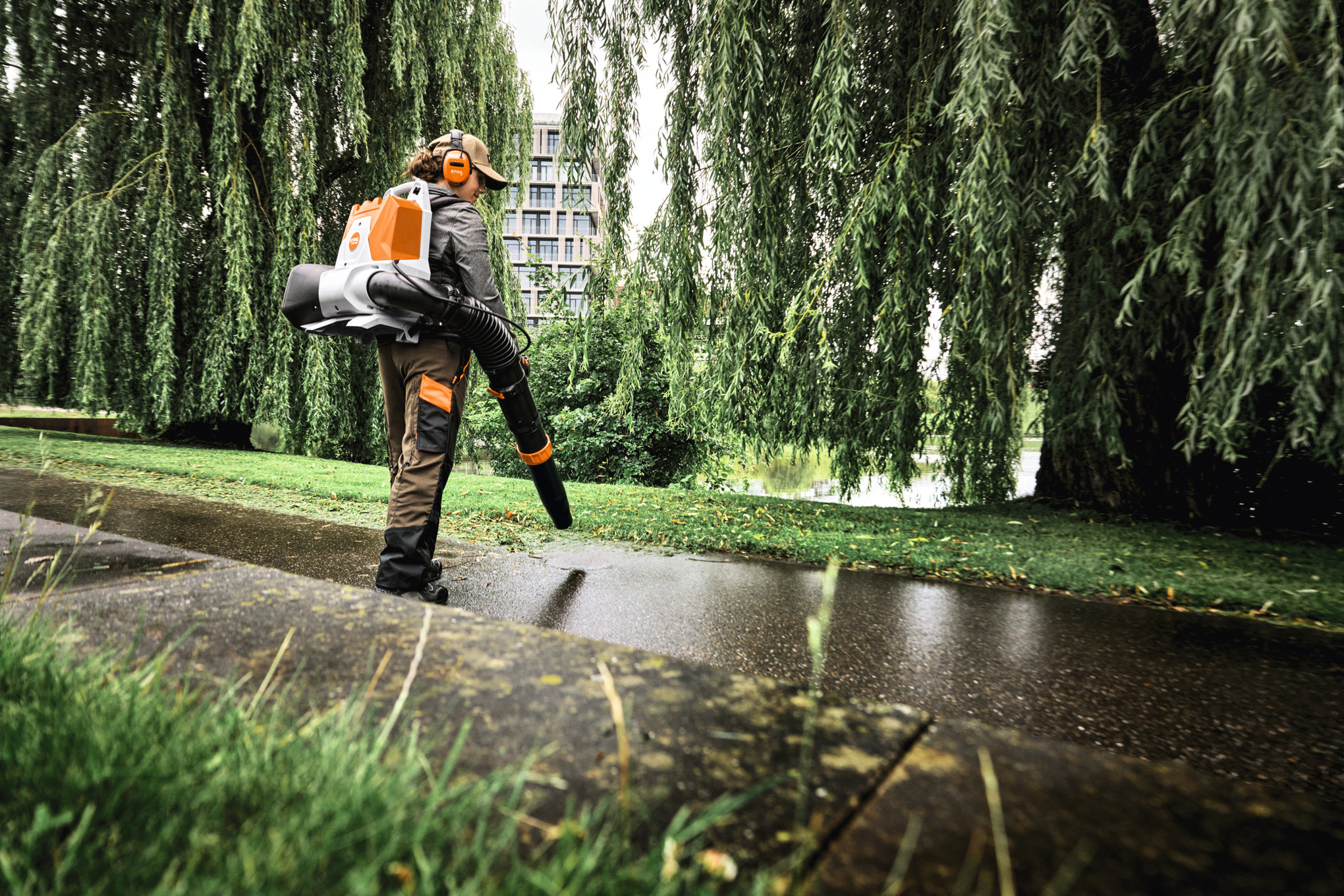 STIHL Akku-Laubbläser BRA 200