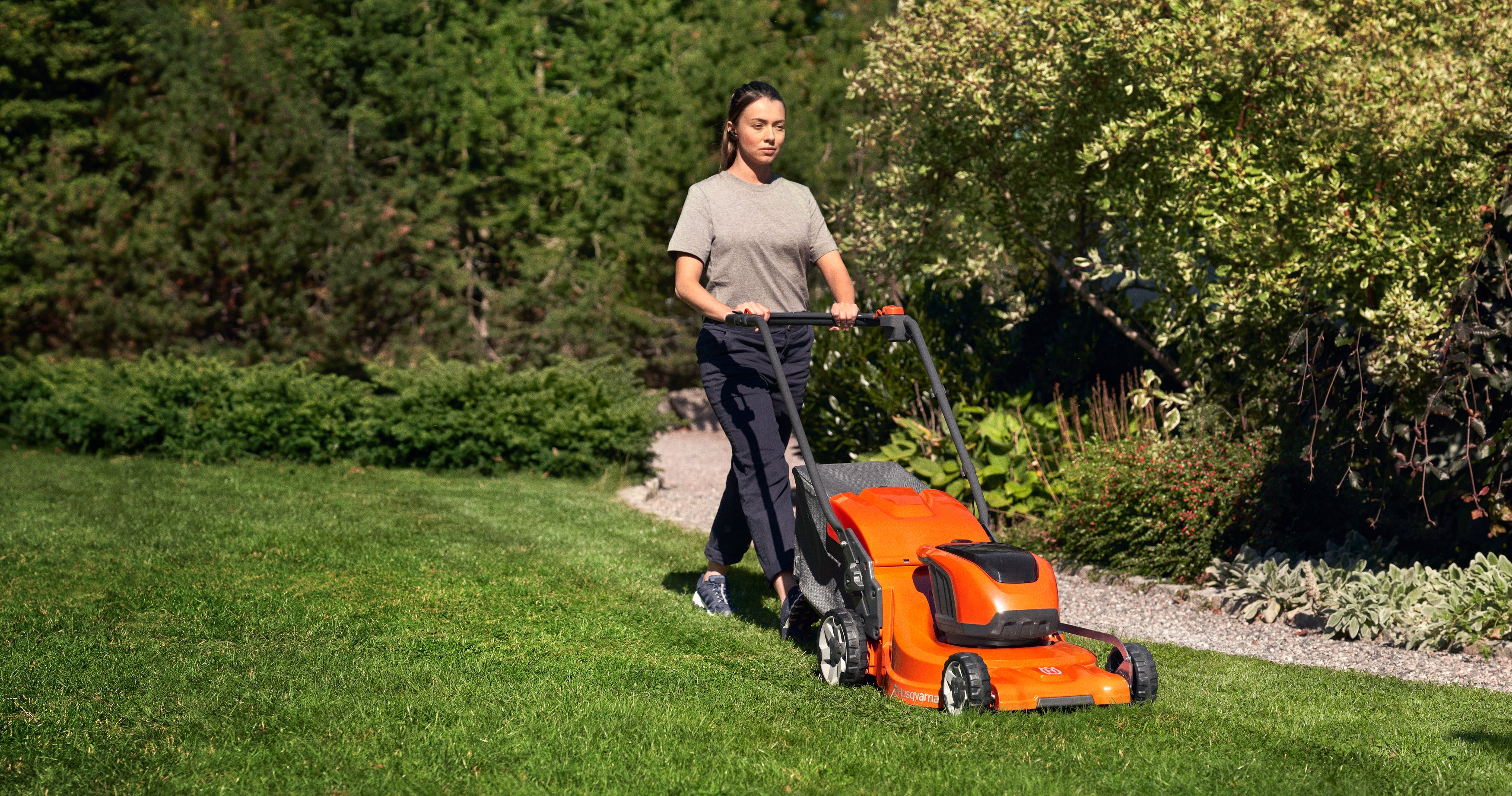 Akku-Rasenmäher LC 247i