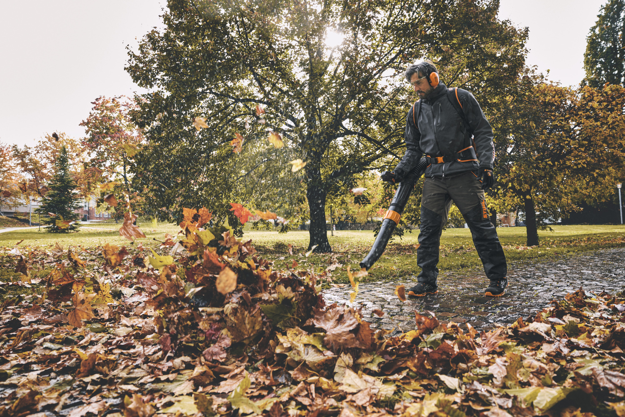 STIHL Akku-Laubbläser BGA 300