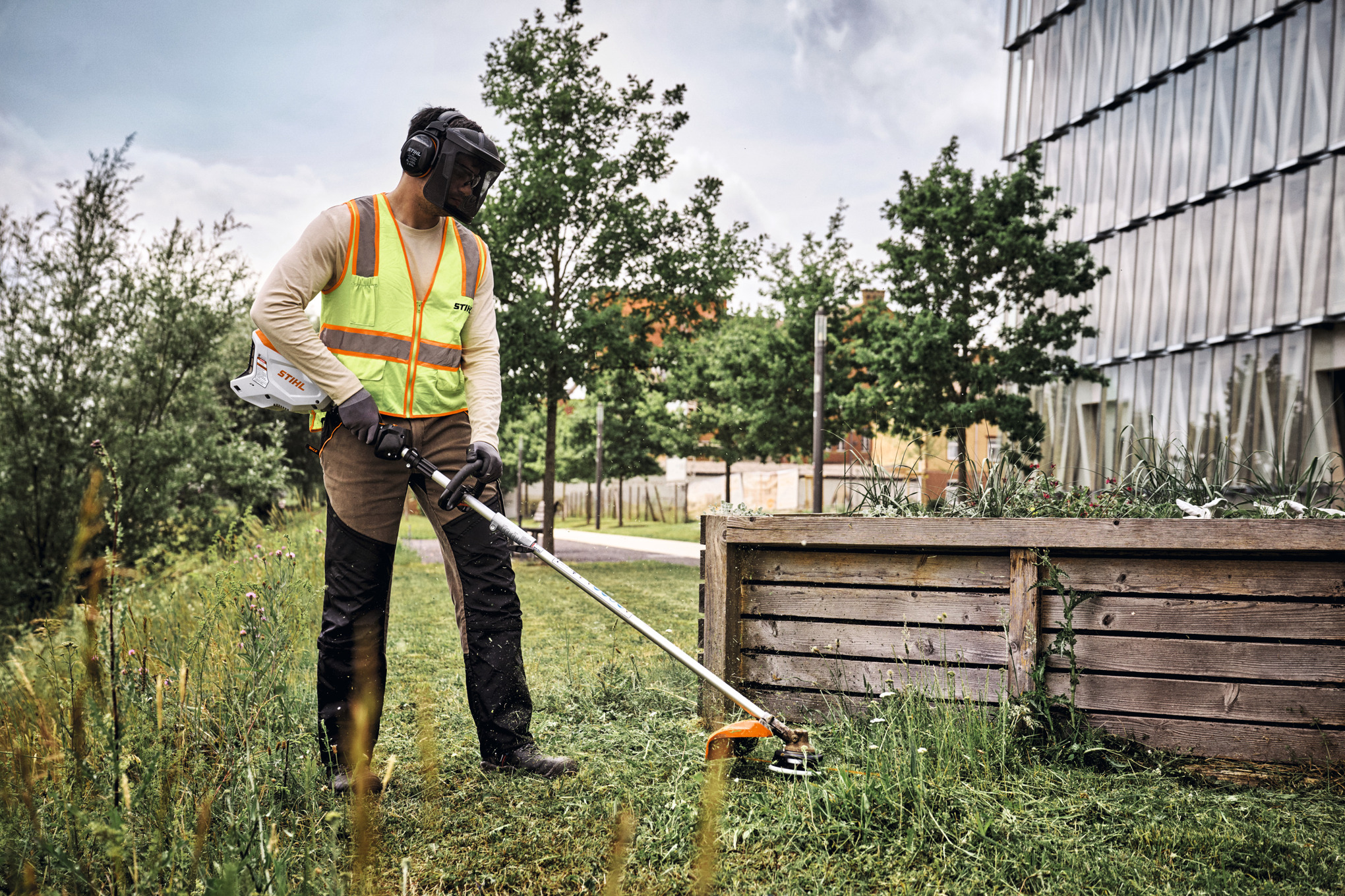 STIHL Akku-KombiMotor KMA 140 R-B