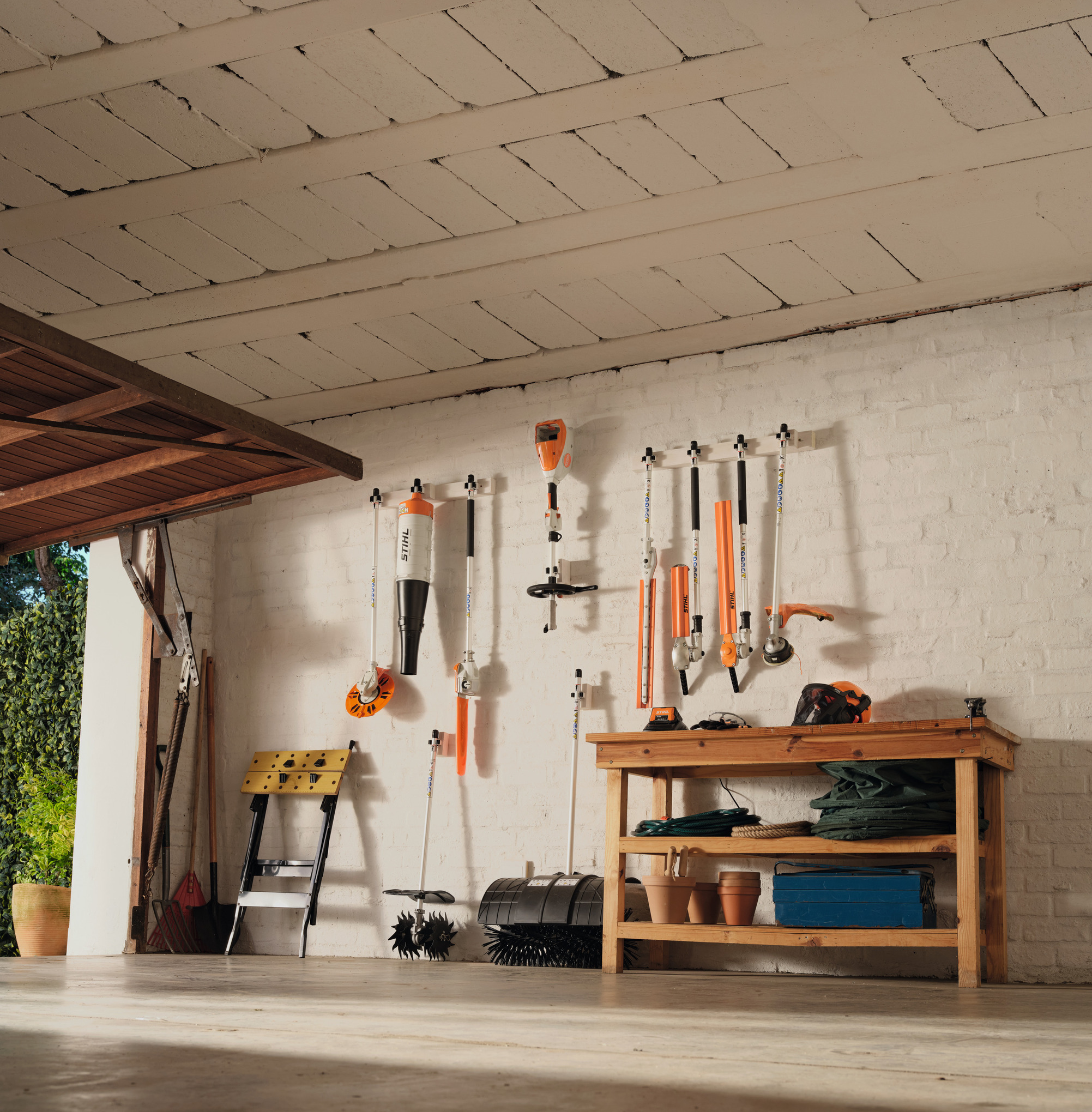 STIHL Akku-KombiMotor KMA 80 R