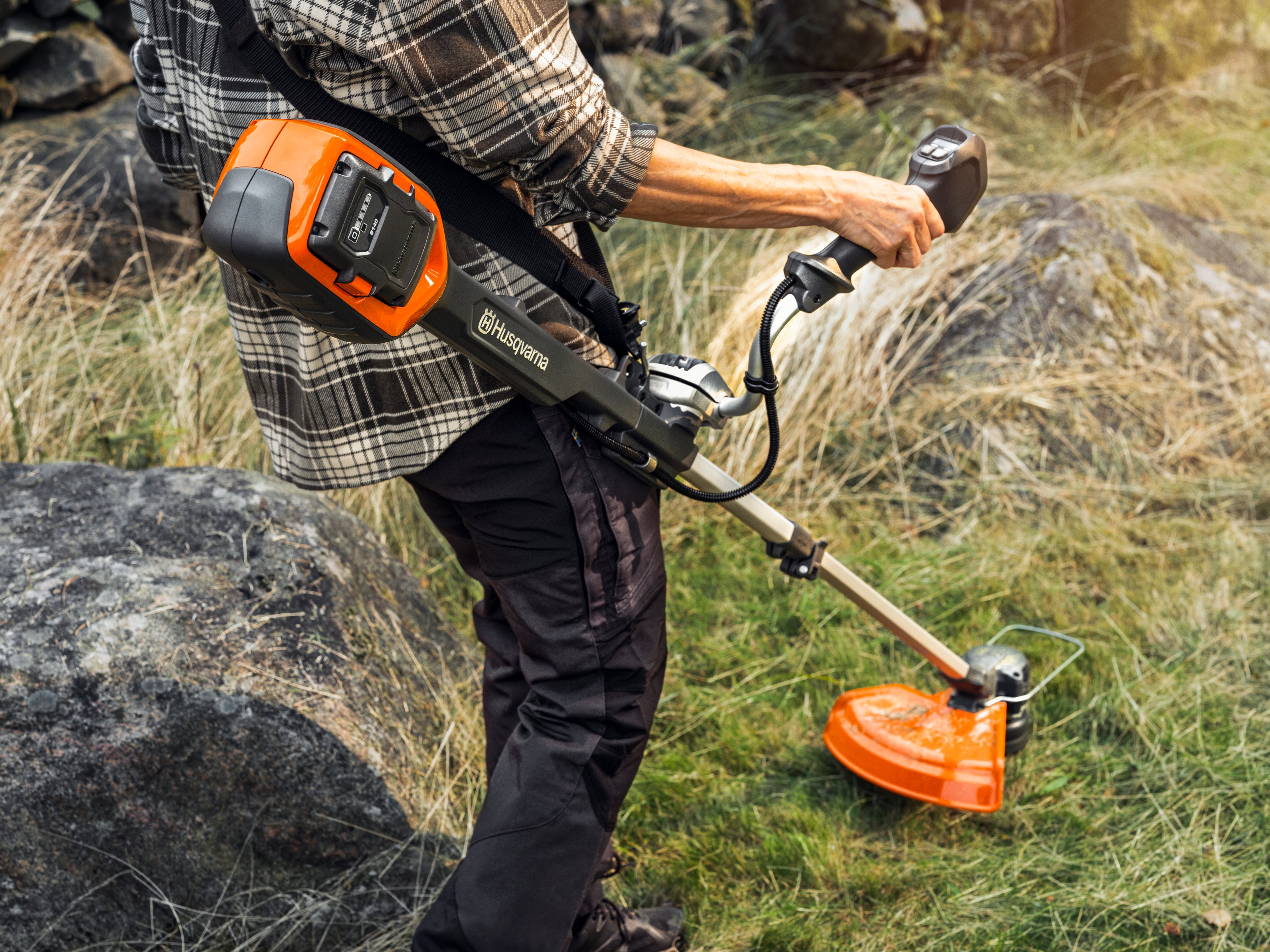 Akku-Motorsense 220iR