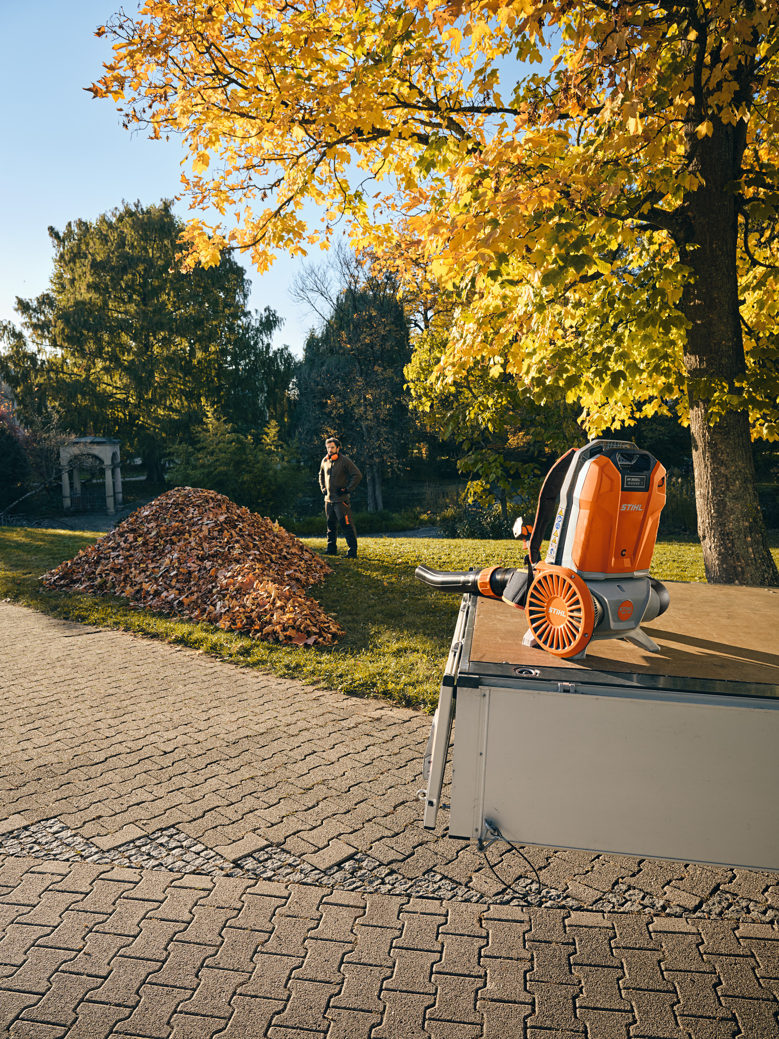 STIHL Akku-Laubbläser BGA 300