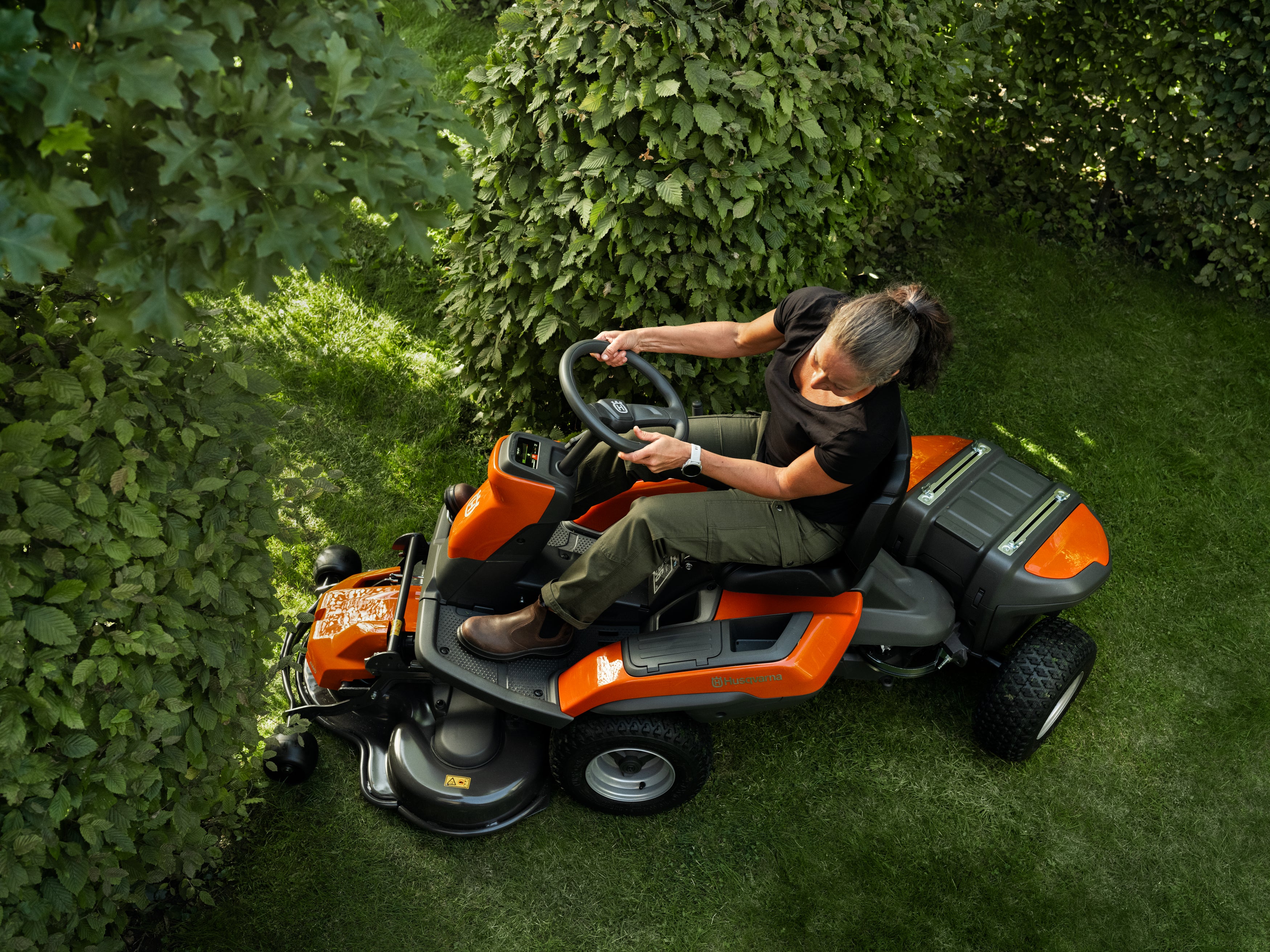 Akku-Rider R 200iX AWD exkl. Mähdeck