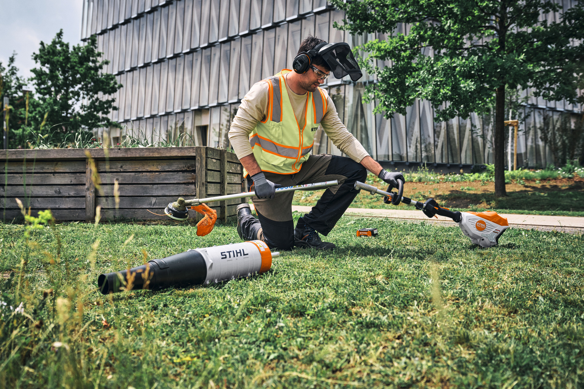 STIHL Akku-KombiMotor KMA 140 R-B