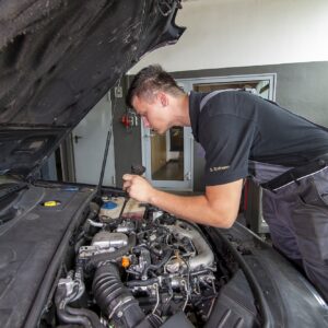 Grüning_0506_PKW_Werkstatt