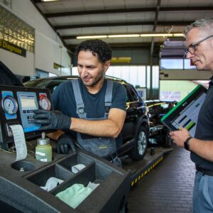 Grüning_0527_PKW_Werkstatt